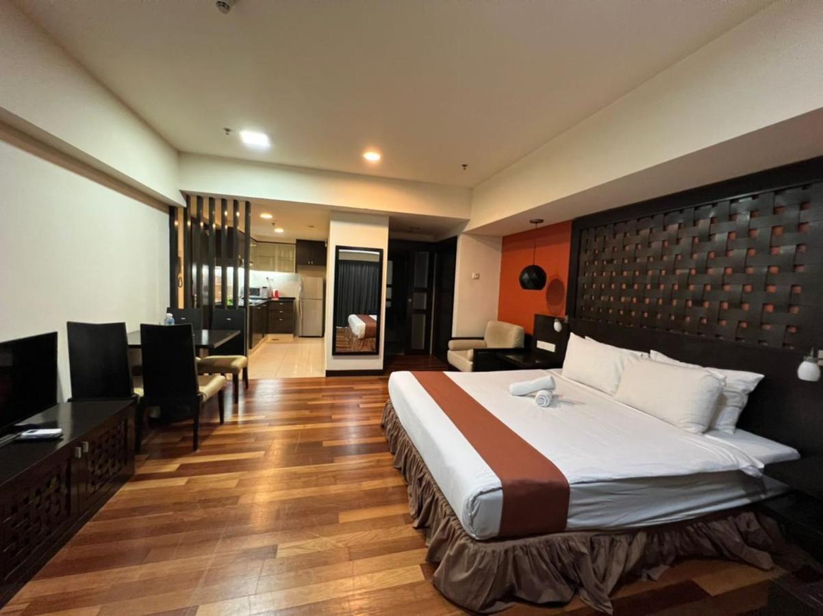 Raintree Resort Suites Петалінг-Джая Екстер'єр фото
