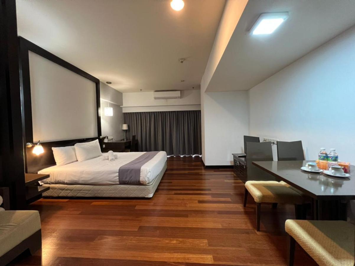 Raintree Resort Suites Петалінг-Джая Екстер'єр фото