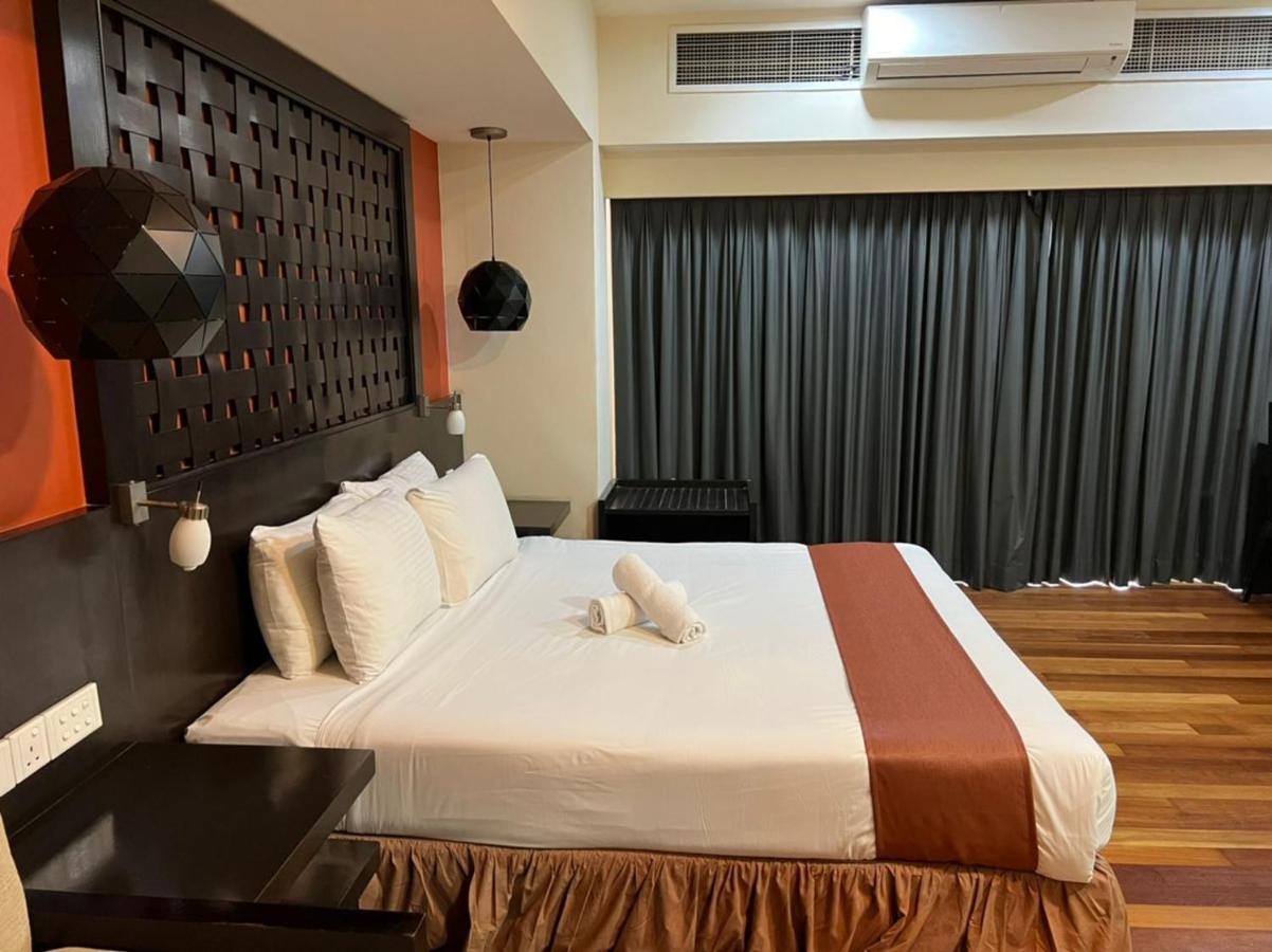 Raintree Resort Suites Петалінг-Джая Екстер'єр фото