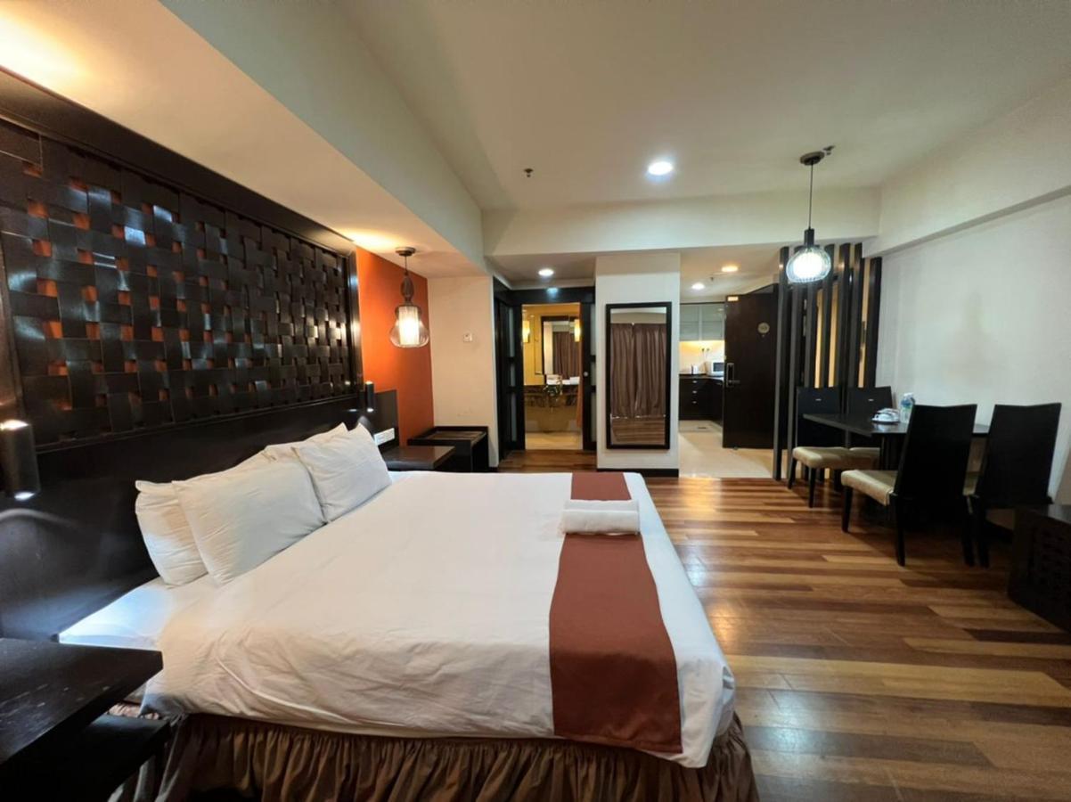 Raintree Resort Suites Петалінг-Джая Екстер'єр фото