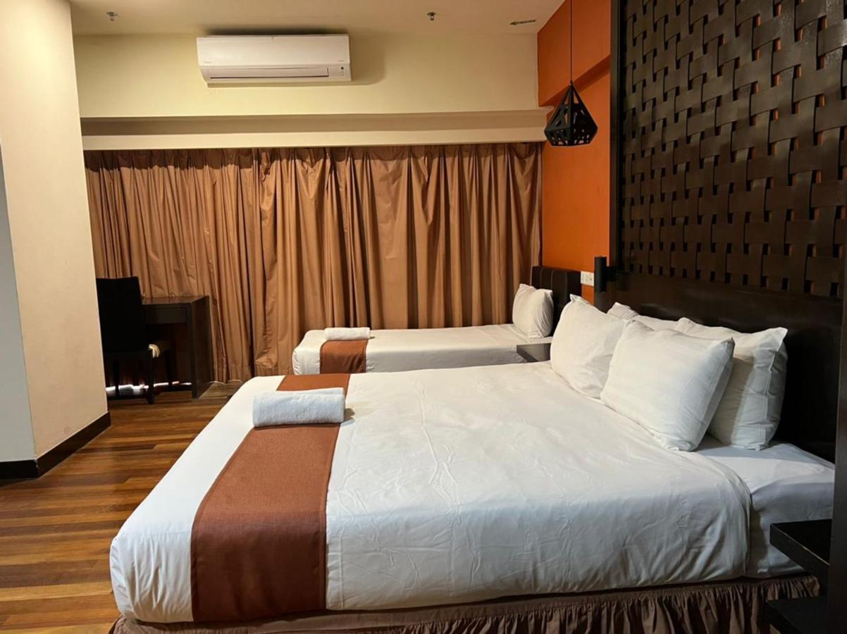 Raintree Resort Suites Петалінг-Джая Екстер'єр фото