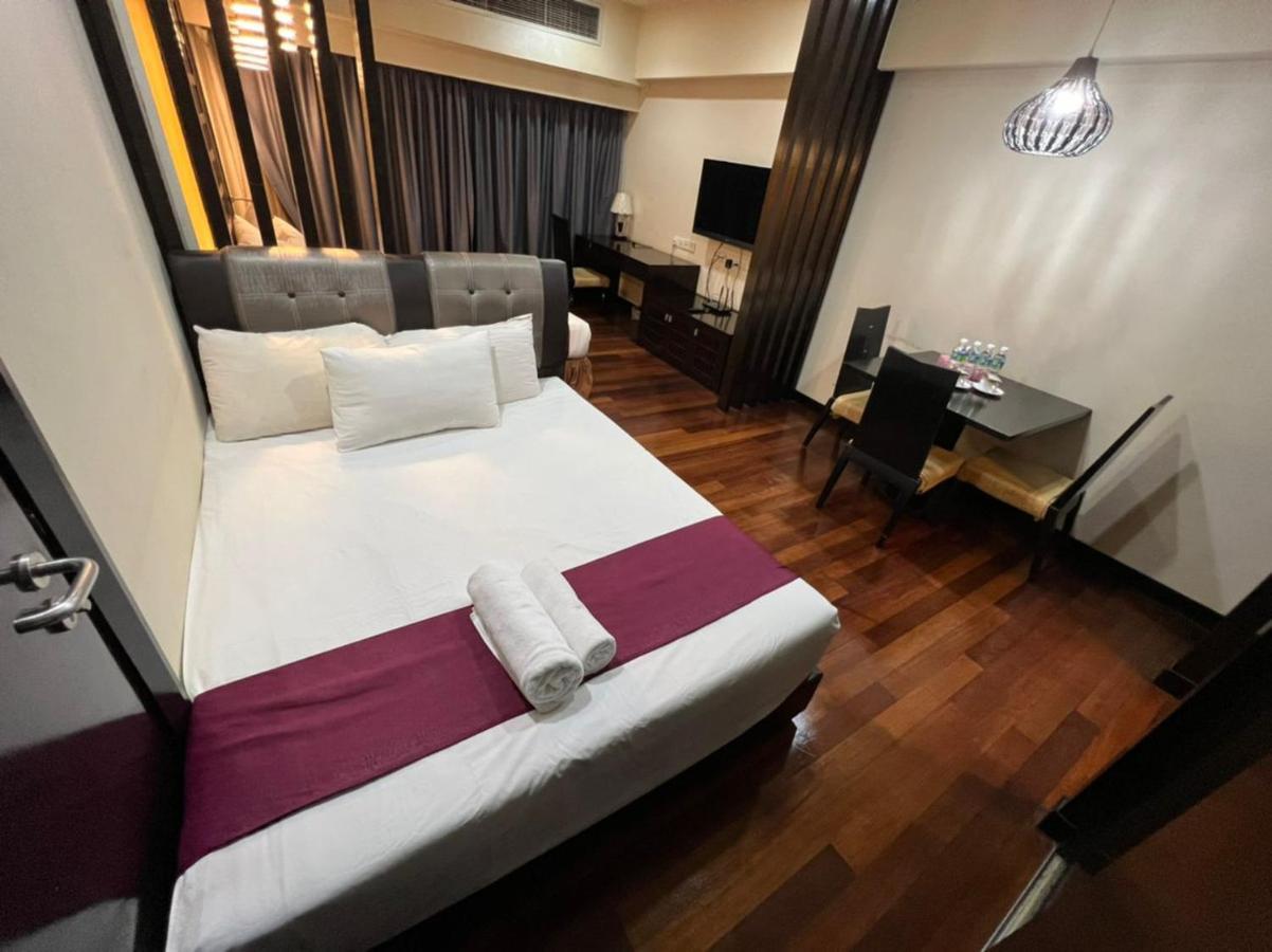 Raintree Resort Suites Петалінг-Джая Екстер'єр фото